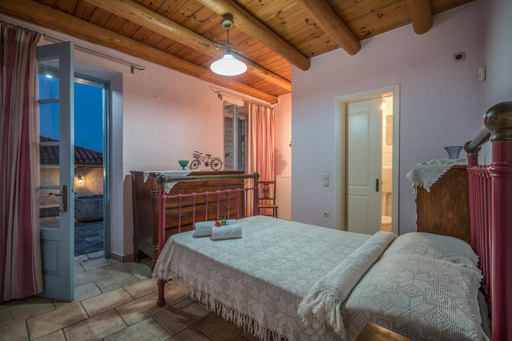 Bratis Holiday Home Kallithea  Luaran gambar